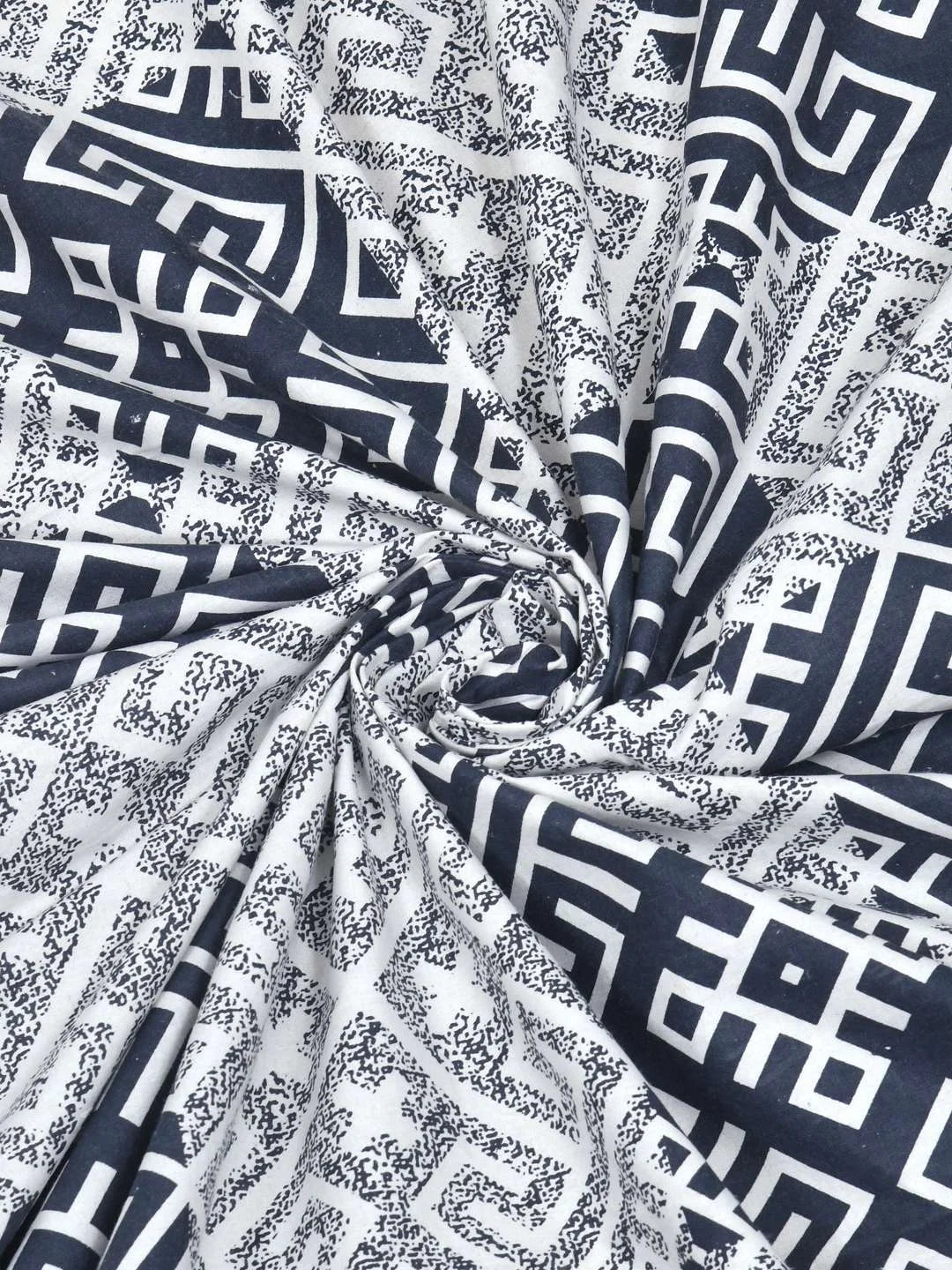 100% Pure Cotton Traditional Printed Bedsheet for Double Bed King Size Bedsheet with 2 Pillow Covers